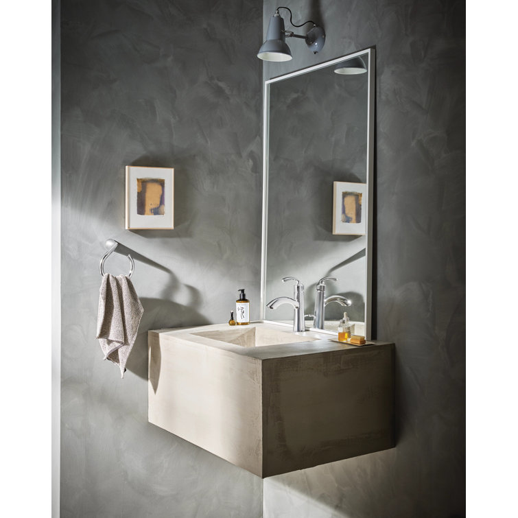 Chrome Single Handle Bathroom Faucet with Deckplate