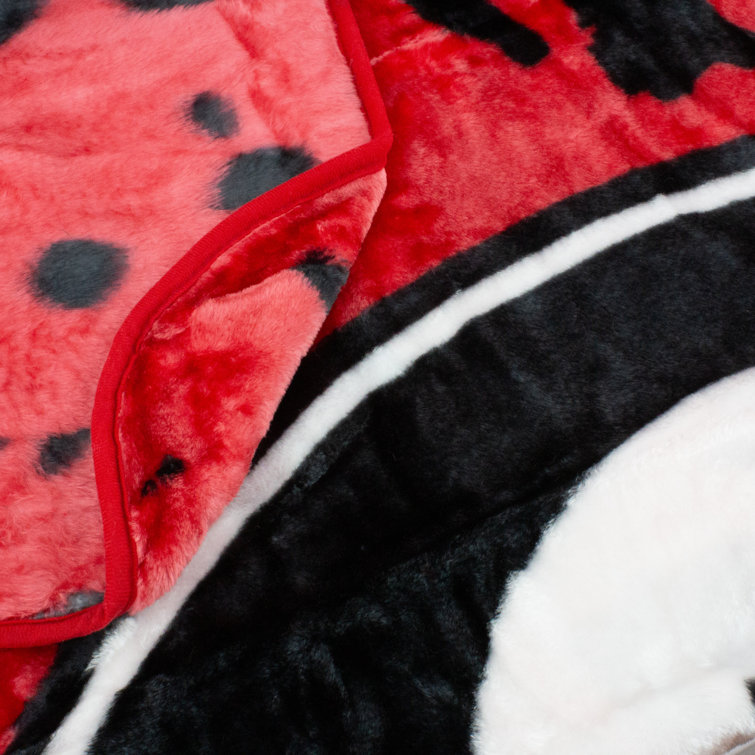 Georgia Bulldogs Twin-Size Cozy Knitted Throw Blanket, 86" x 63"