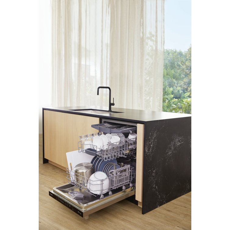 24" Stainless Steel Built-In Dishwasher with Top Control