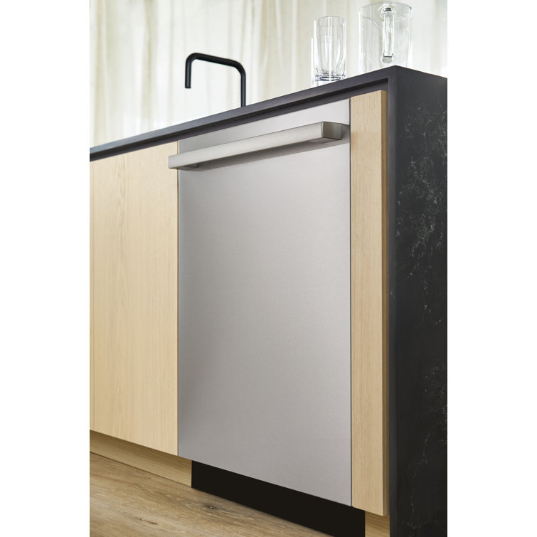 24" Stainless Steel Built-In Dishwasher with Top Control