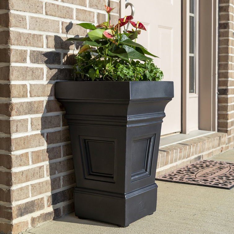 Atherton Onyx Black Self-Watering Square Planter Box, 2-Pack