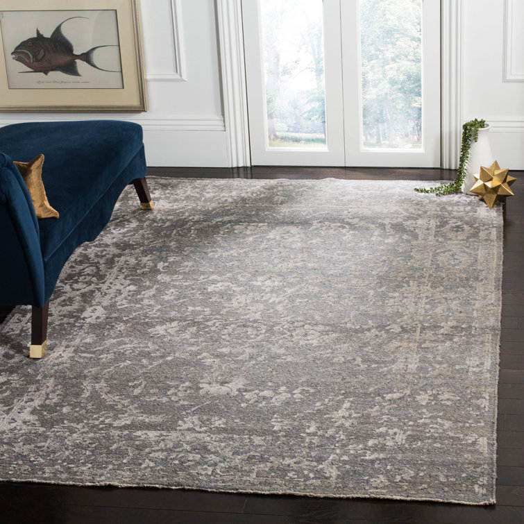 Gray Hand-Knotted Wool and Silk 6' x 9' Area Rug
