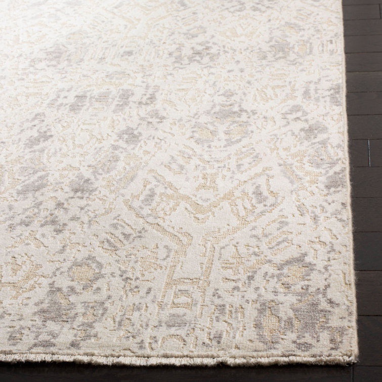 Ivory Hand-Knotted Wool and Silk 6' x 9' Rug