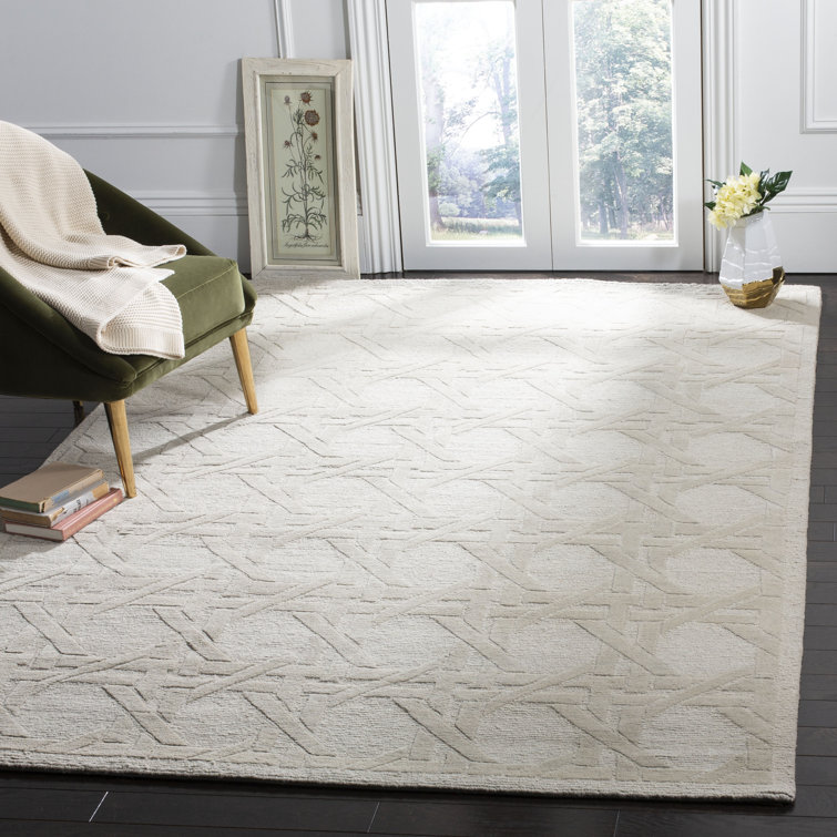 Silver Hand-Knotted Wool and Silk 6' x 9' Rug