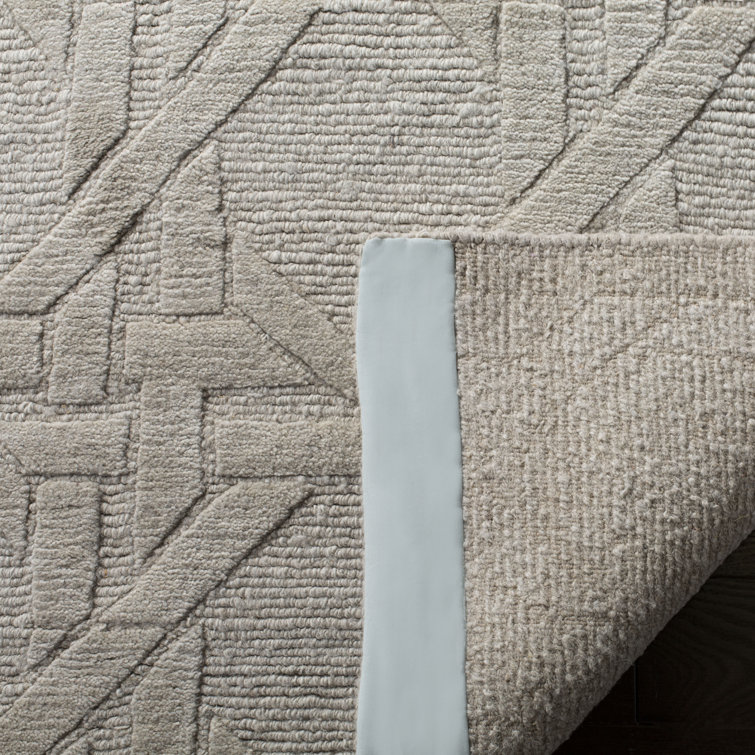 Silver Hand-Knotted Wool and Silk 6' x 9' Rug