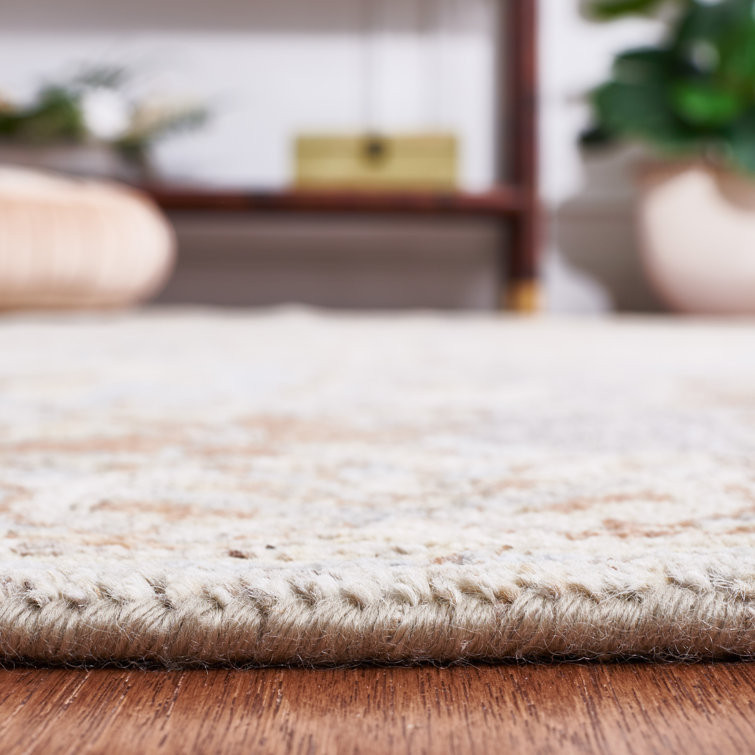 Ivory and Gray Hand-Knotted Wool 6' x 9' Rug