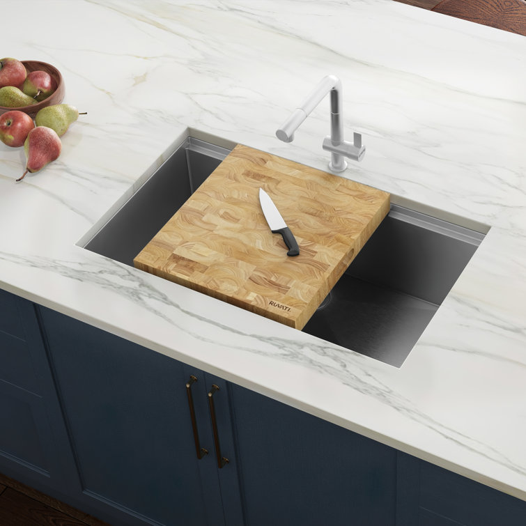 Ruvati 24" Square End-Grain Oak Butcher Block