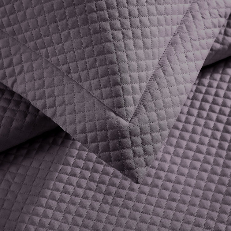 King White Cotton Reversible Diamond Quilted Coverlet Set