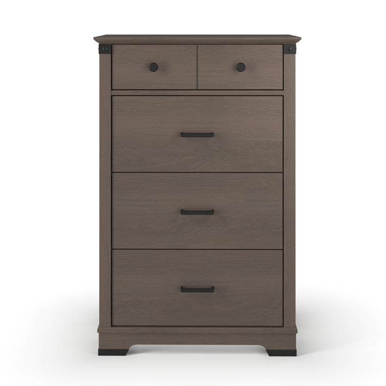 Dapper Gray Pine Wood 4-Drawer Nursery Chest