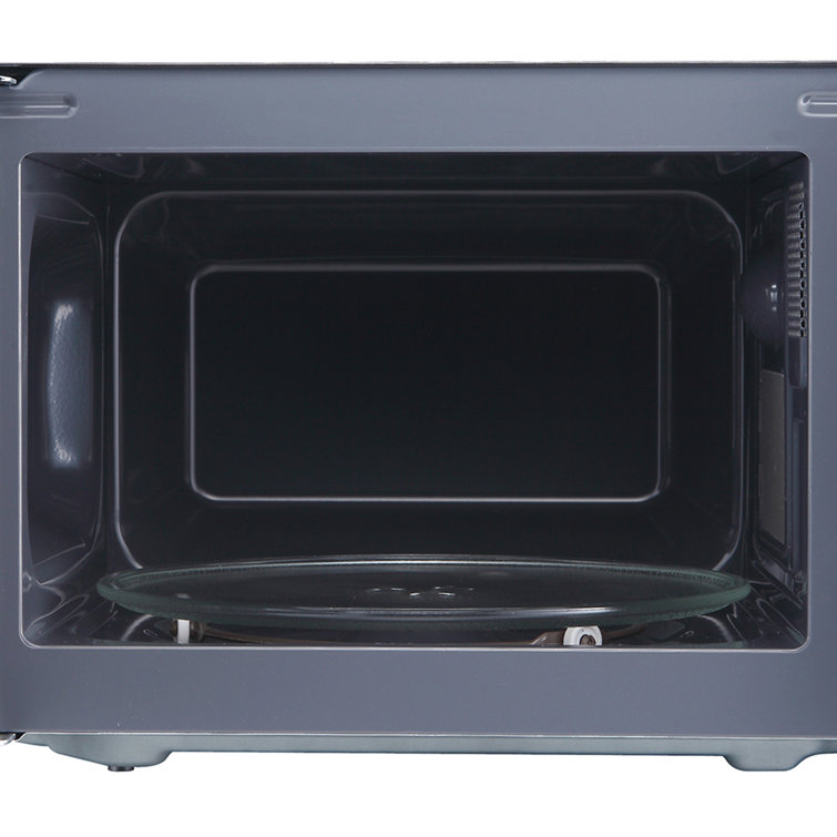 Magic Chef Black 0.7 Cu Ft 700 Watt Countertop Microwave Oven