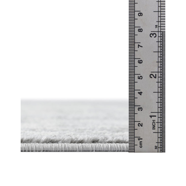 Gray Round Stain-Resistant Synthetic Area Rug