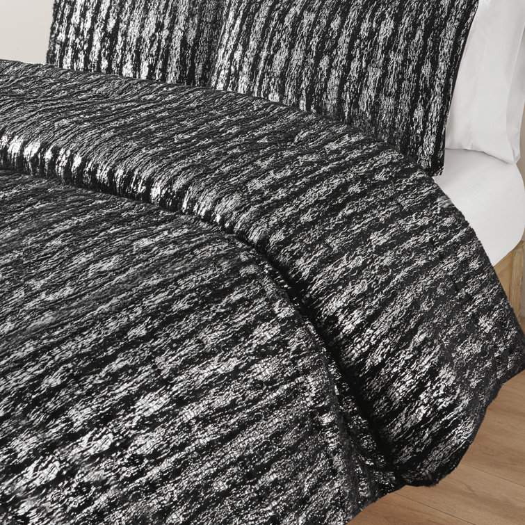 King Black and Silver Reversible Faux Fur Comforter Set