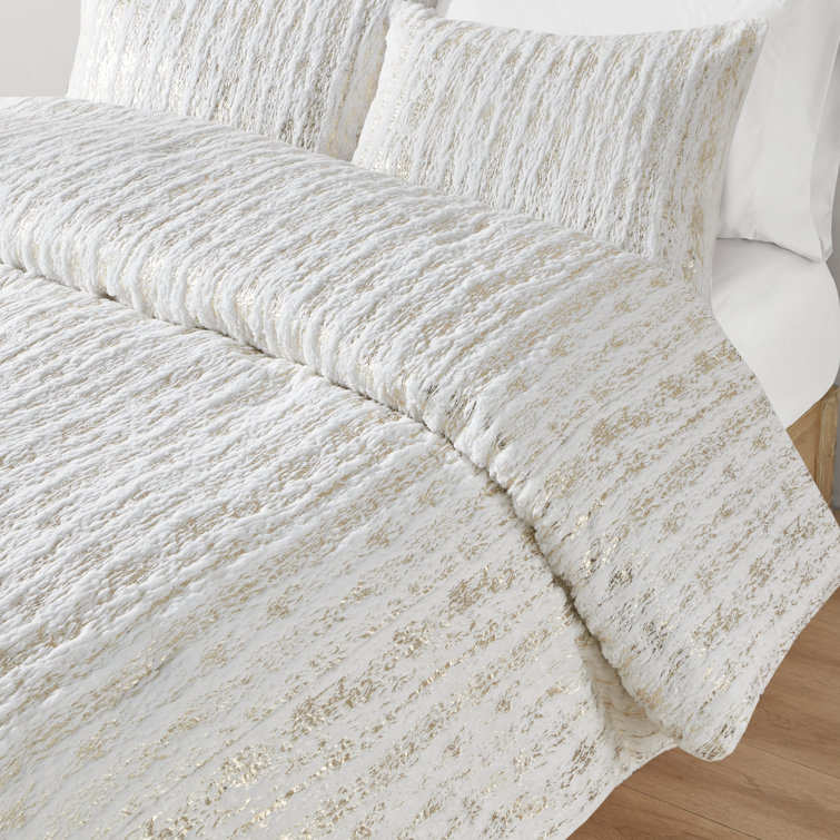 510 Design Metallic Print Faux Fur Comforter Set