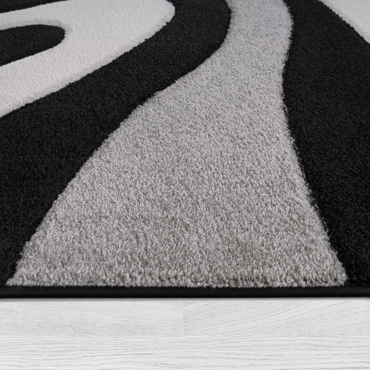 Grey-Black Geometric Synthetic 5' x 7' Area Rug