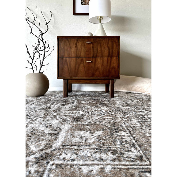 Ivory and Beige Polyester Medium Pile Washable Area Rug 7'10" x 10'2"