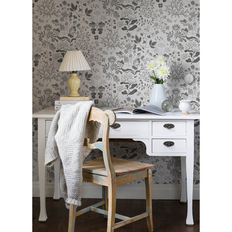 Groh Grey Floral Non-Pasted Washable Wallpaper Roll
