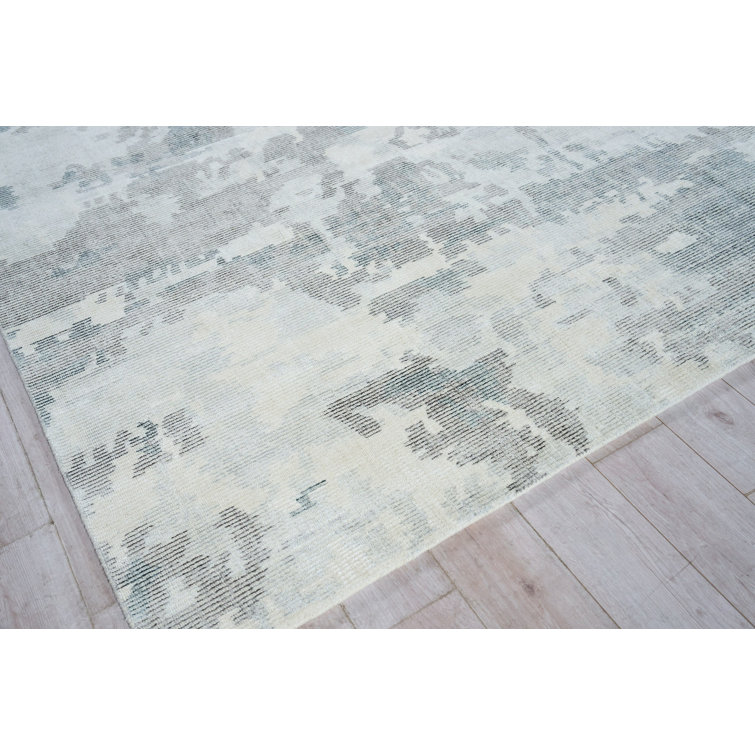 Handmade Rectangular Gray and Blue Wool Viscose Area Rug