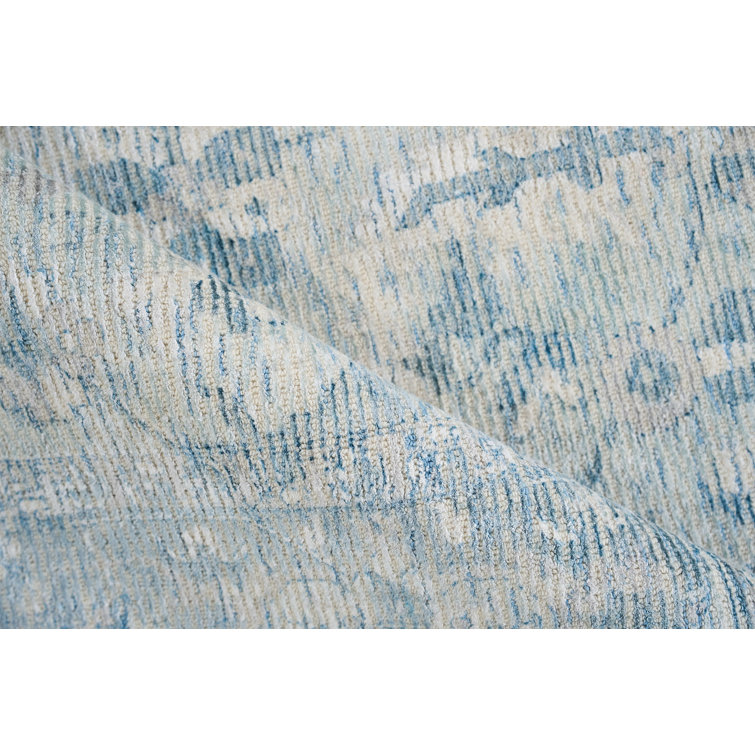 Handmade Ivory and Blue Wool Viscose Rectangular Rug 9' x 12'