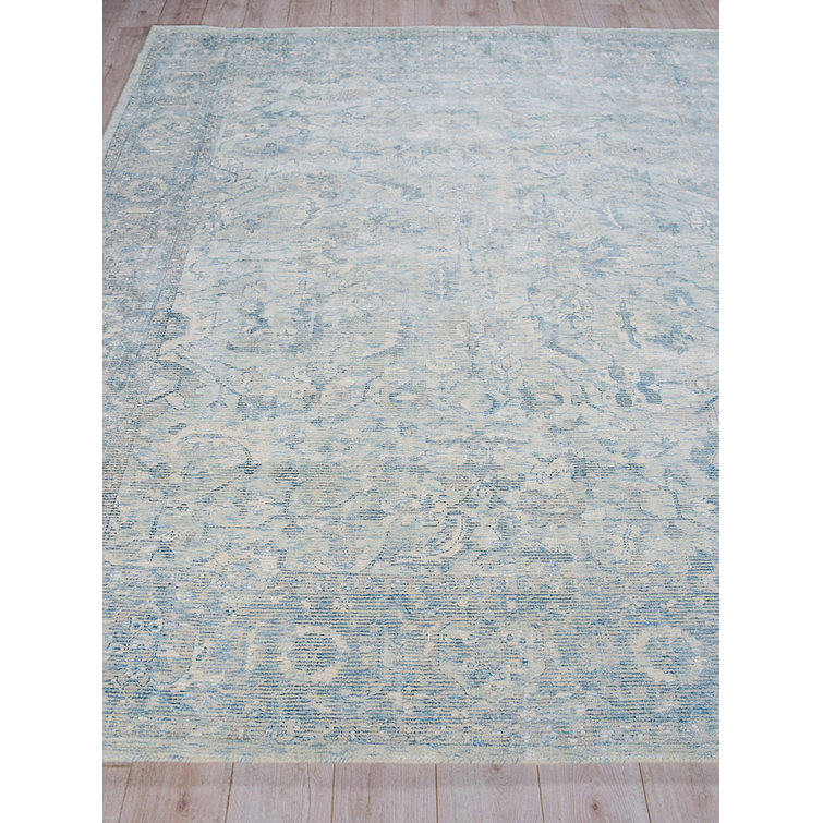 Handmade Ivory and Blue Wool Viscose Rectangular Rug 9' x 12'