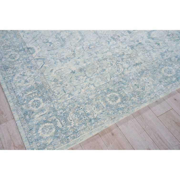 Handmade Ivory and Blue Wool Viscose Rectangular Rug 9' x 12'