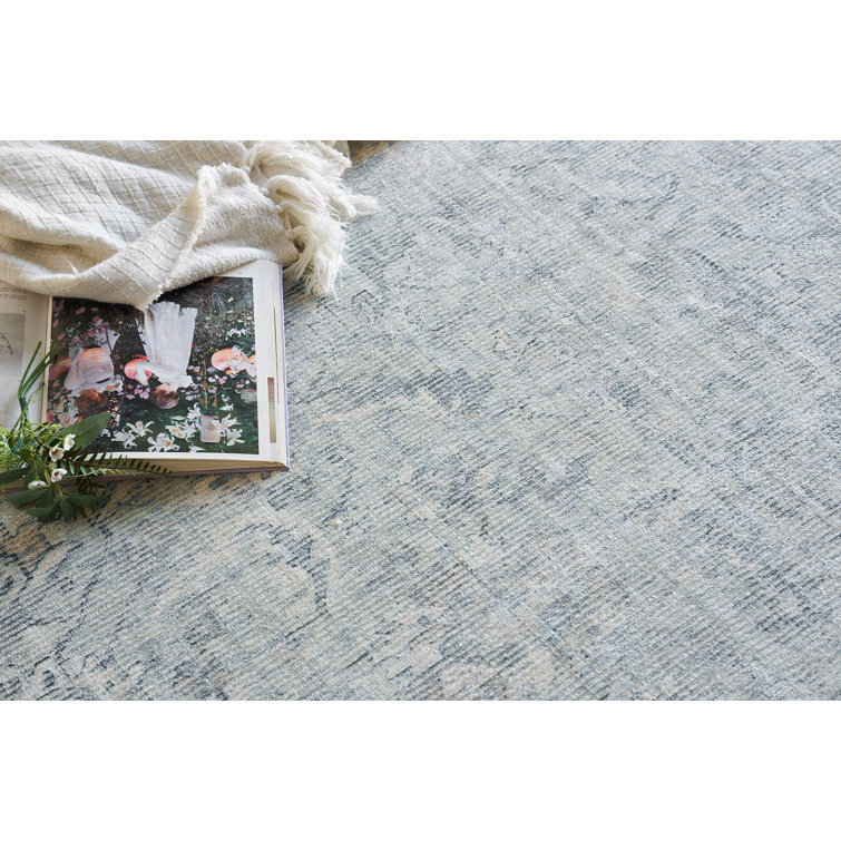 Handmade Ivory and Blue Wool Viscose Rectangular Rug 9' x 12'