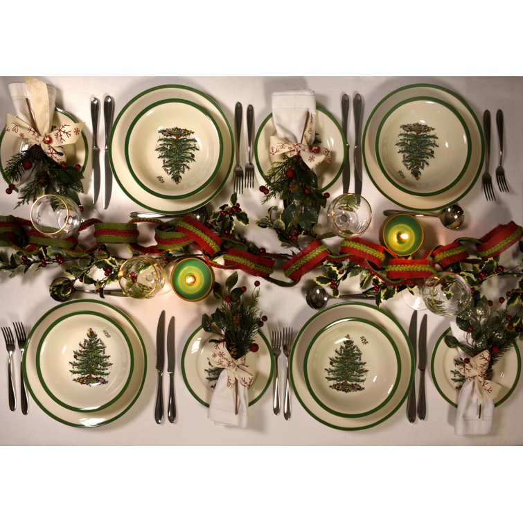 Spode Christmas Tree 4-Piece Earthenware Dinnerware Set