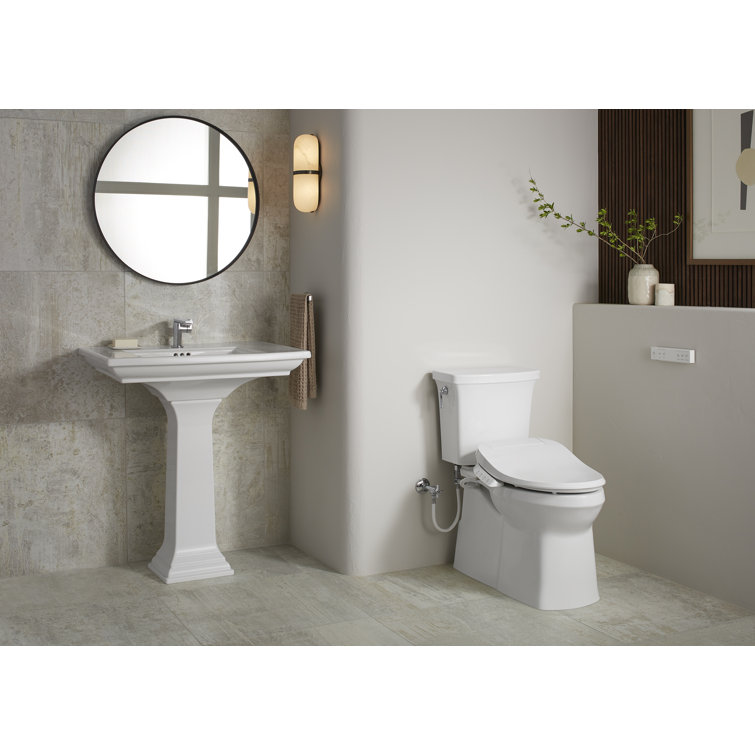 Composed Minimalist Polished Chrome Single-Handle Bathroom Faucet