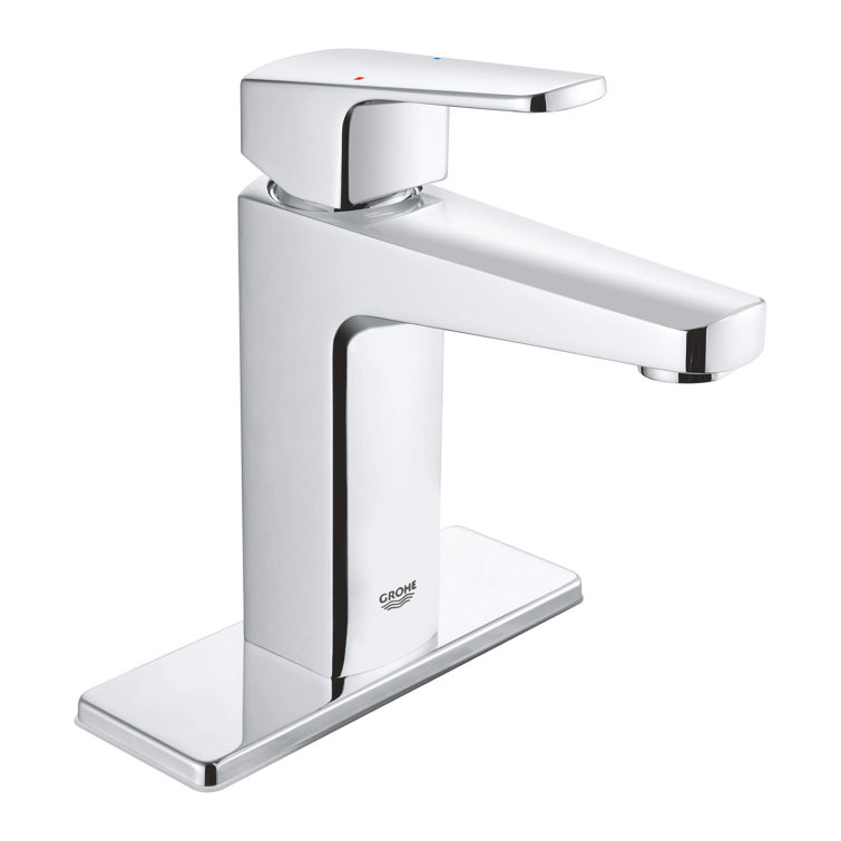 Tallinn Starlight Chrome Single-Handle Bathroom Faucet