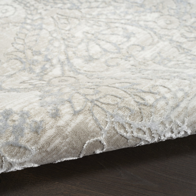 Iliana Beige Grey 4' x 6' Synthetic Damask Area Rug