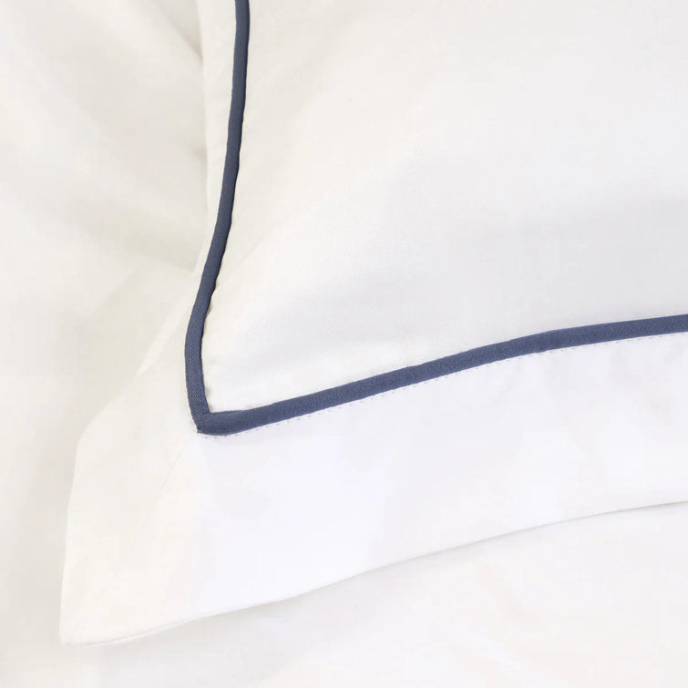 Queen White and Navy Bamboo Sateen Duvet Cover Set