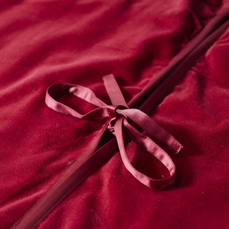 Luxurious Red Velvet Christmas Tree Skirt with Satin Ties