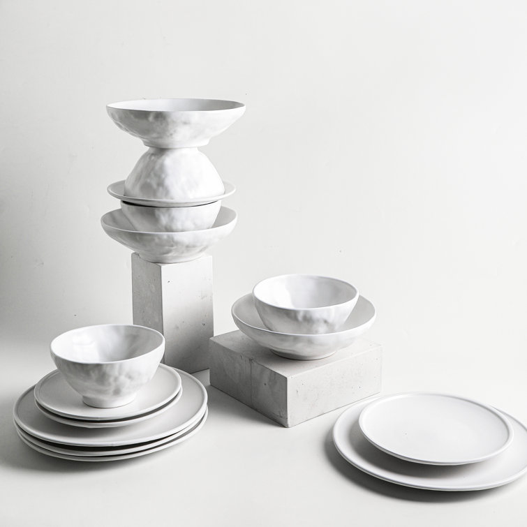 White Ceramic 16-Piece Minimalist Dinnerware Set