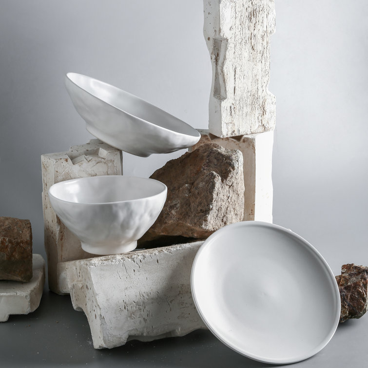 White Ceramic 16-Piece Minimalist Dinnerware Set