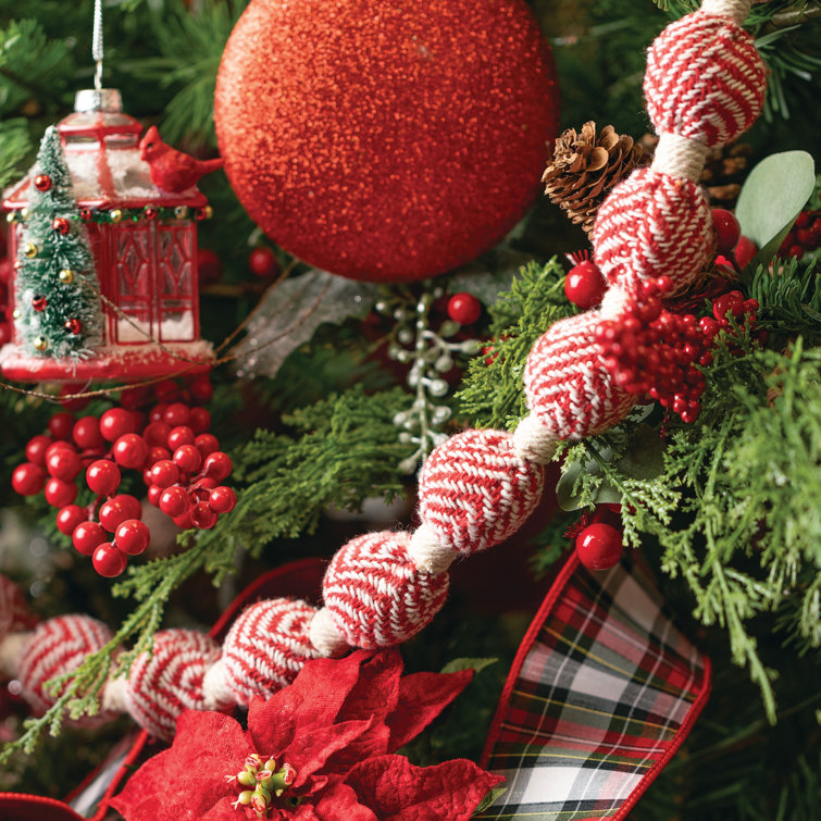 Red and White Beaded Cotton Christmas Garland