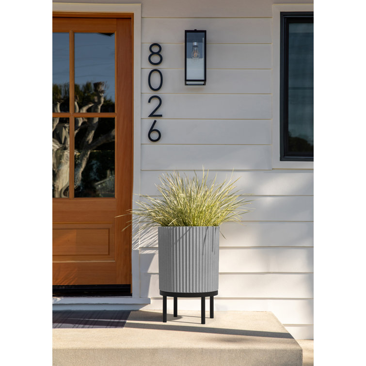 Gray and Black Fluted Planter with Acacia Wood Stand