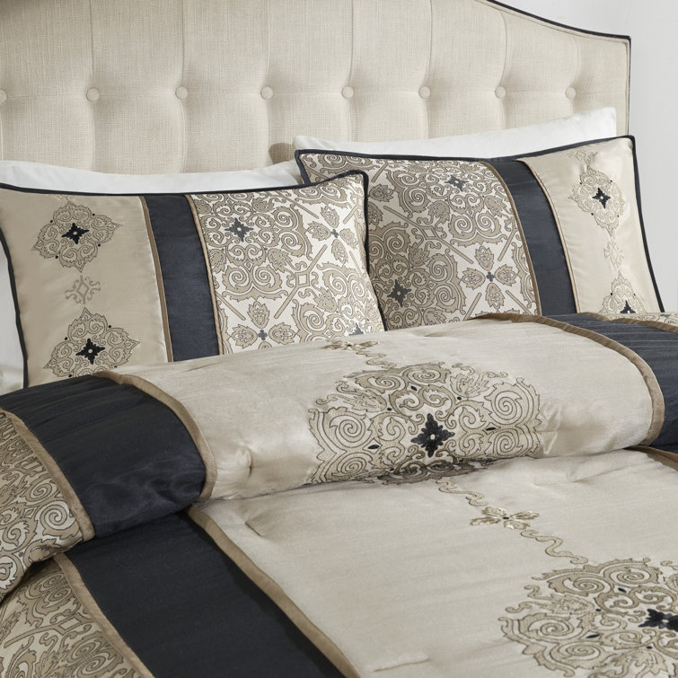 King Black Jacquard Reversible Comforter Set with Embroidered Shams