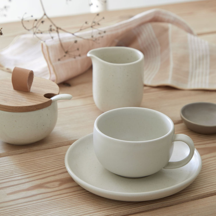 Marshmallow Stoneware Sugar Bowl with Wood Lid