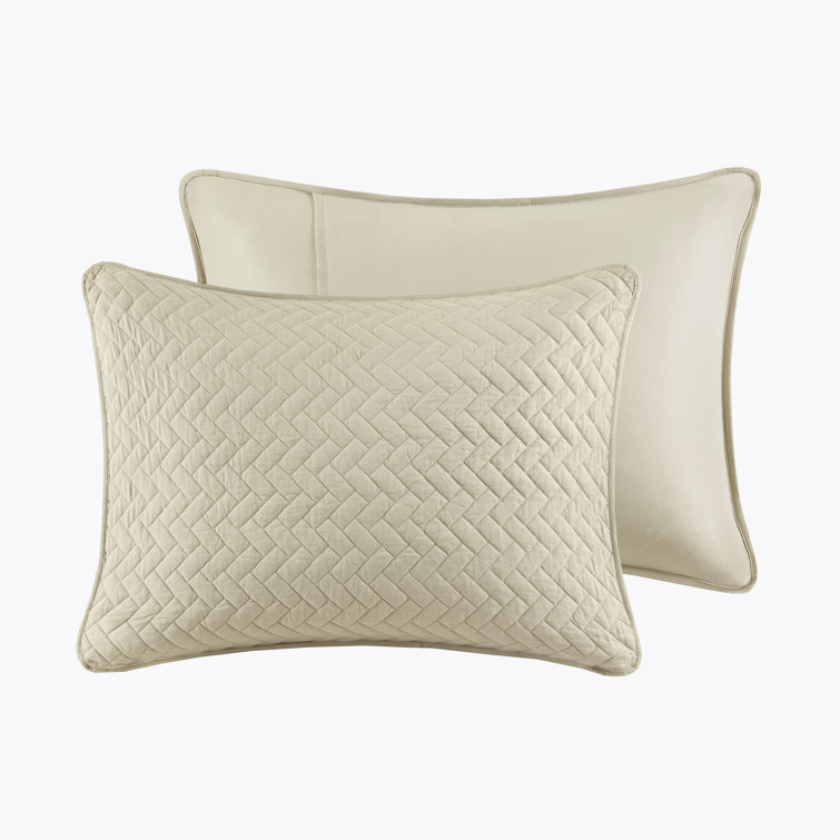 Luxurious Linen Velvet Queen Quilt and Sham Set