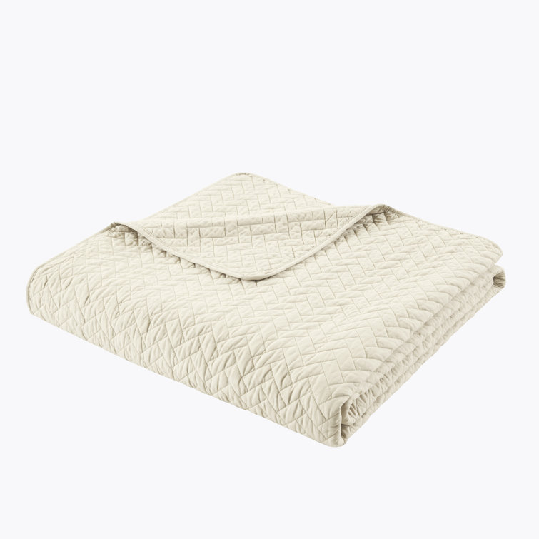 Peacock Velvet King Quilt Set with Cotton Herringbone Pattern