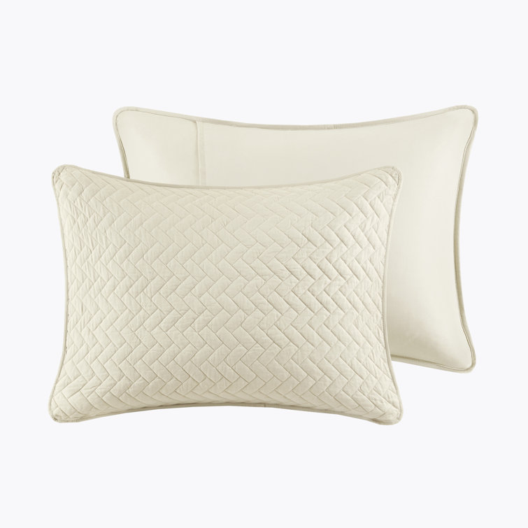 Peacock Velvet King Quilt Set with Cotton Herringbone Pattern