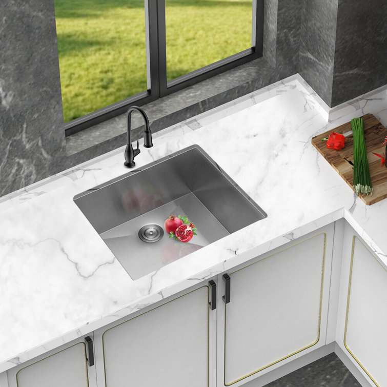 33'' Double Bowl Brushed Stainless Steel Undermount Kitchen Sink