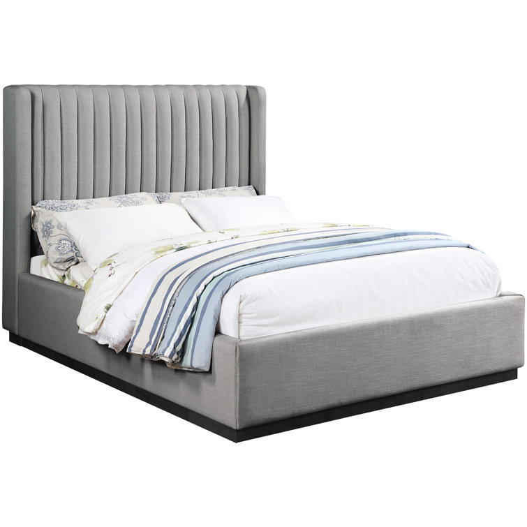 Gray Linen Upholstered Queen Wingback Bed with Tufted Headboard