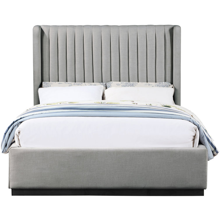 Gray Linen Upholstered Queen Wingback Bed with Tufted Headboard