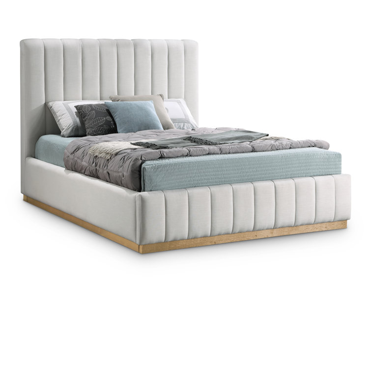 Queen Cream Linen Upholstered Bed with Tufted Headboard