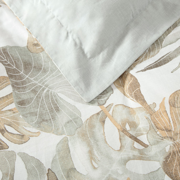 Ivory and Green Cotton Reversible Full Bedspread Set