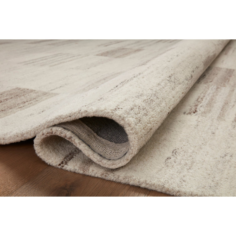 Ivory and Dove Hand-Tufted Wool 5' x 7' Area Rug