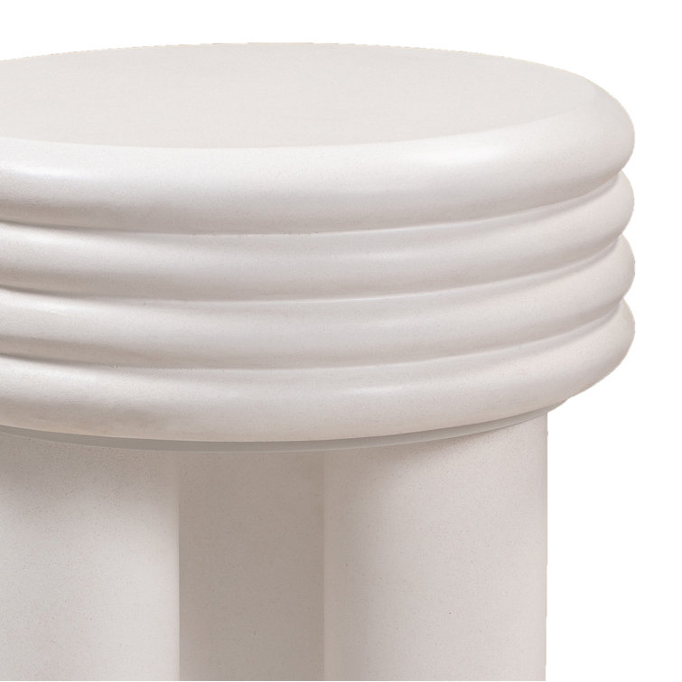 Delta Ivory Round Concrete Side Table - 14"x17"