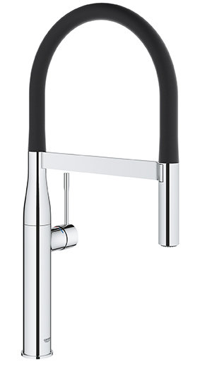 Modern Chrome Kitchen Faucet with 360° Swivel and Pull-Down Spray