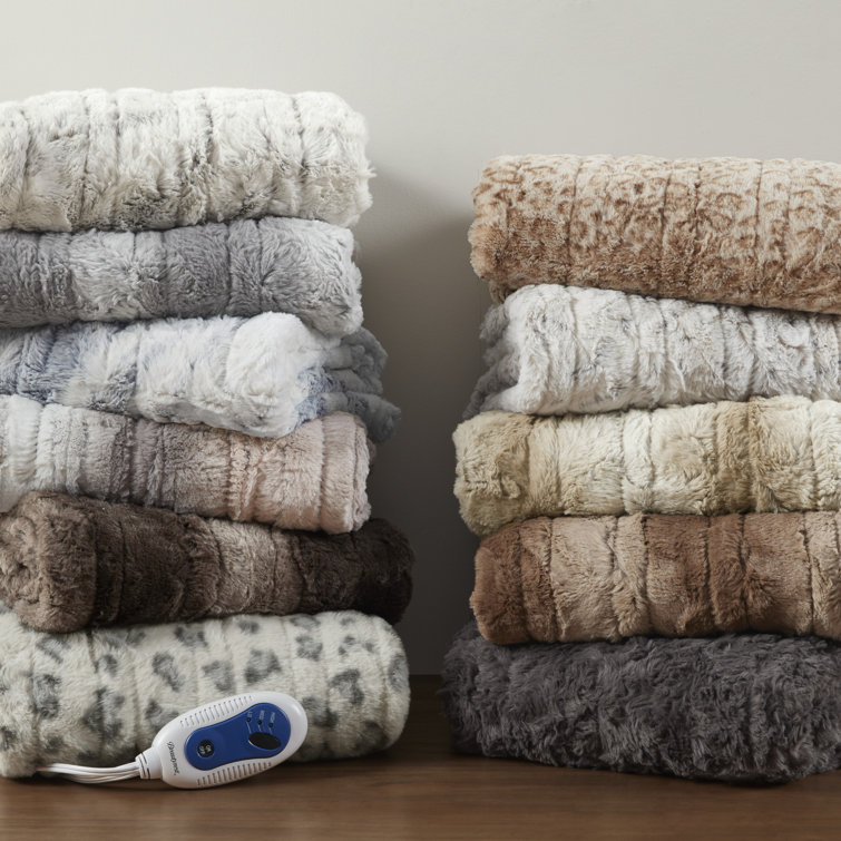 Luxurious Oversized Blush & Gray Faux Fur Heated Throw