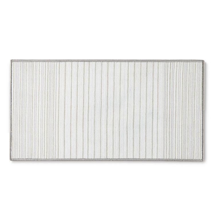 Layne Silver/Grey Tufted Washable Rectangular Area Rug